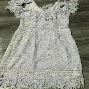 Saylor gorgeous dress